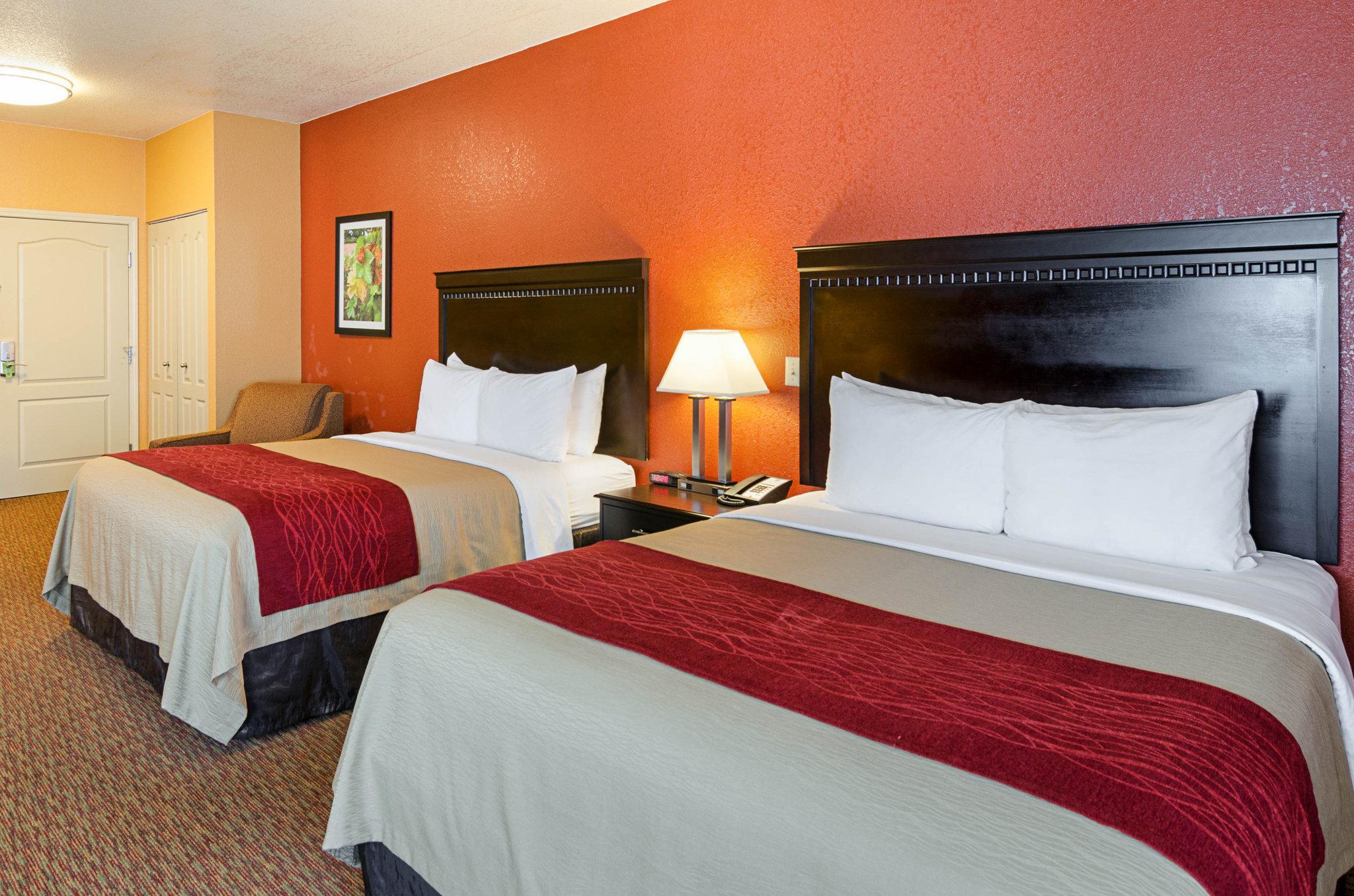 Comfort Inn & Suites Orange - Montpelier Exterior photo
